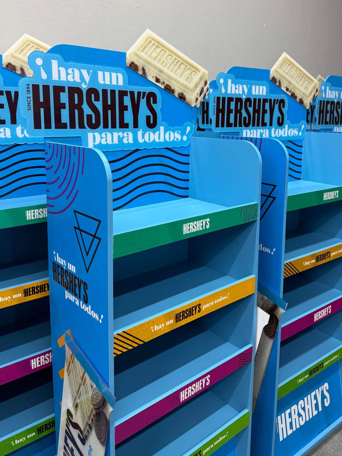 Exhibidor_Hersheys_1